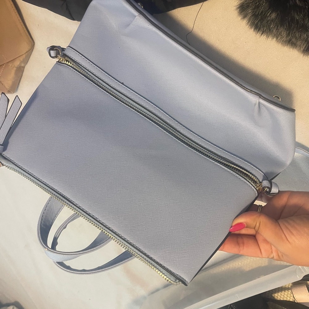 Multiple purses - Picture 5 of 8